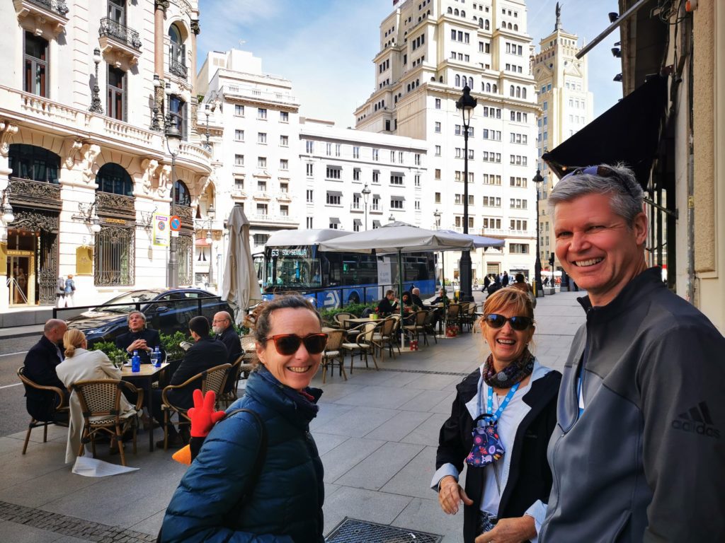 After the slow pace of Andalucia, it was a bit of a shock to suddenly be thrust back into the hubbub of a big city again. We arrived in Madrid to find the sidewalks jammed and every outdoor café bursting with people.
