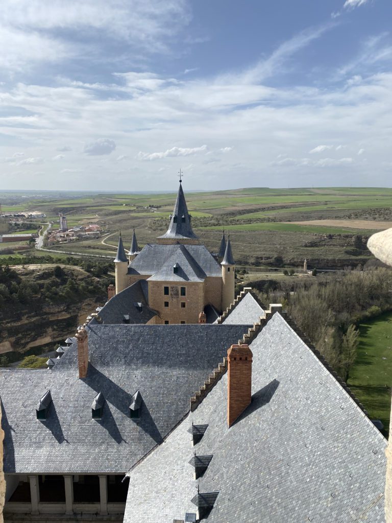 Rooves of Slate - Segovia 